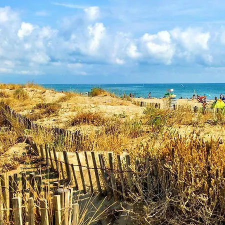 Grande Villa, A Deux Pas De La Plage, Pinede Et Du Grand Village De Noel Villa Le Barcarès