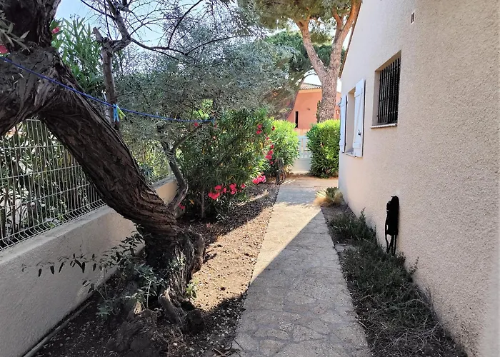 Et Jardin De Charme, à 5 Mn De La Le Barcarès