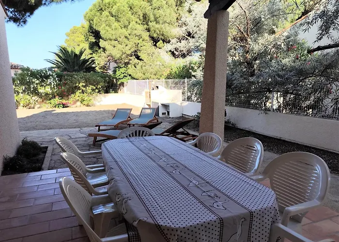Villa Et Jardin De Charme, à 5 Mn De La Le Barcarès