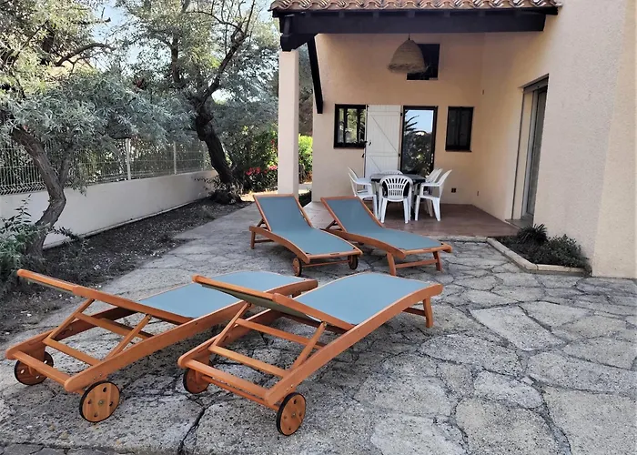 Villa Et Jardin De Charme, à 5 Mn De La Le Barcarès
